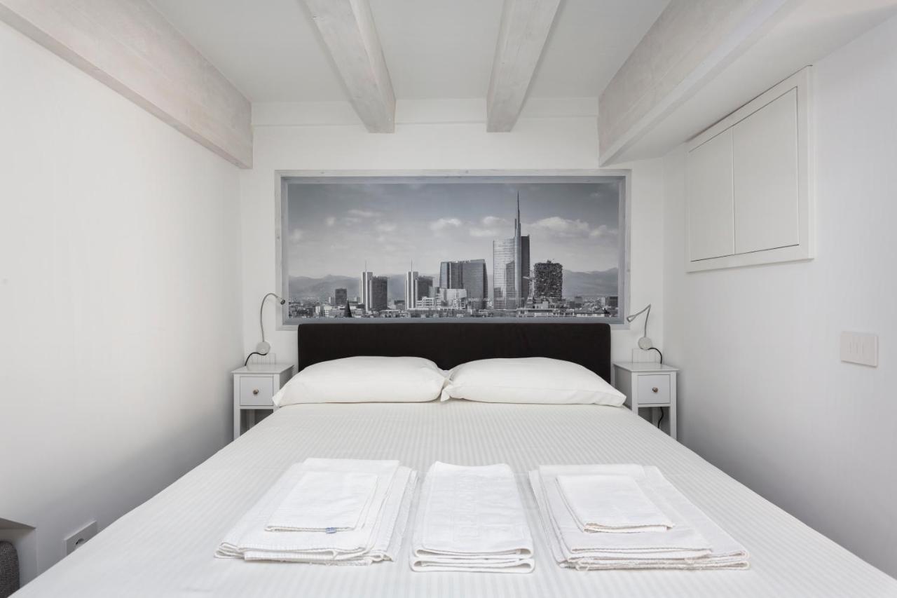 Appartamento Nest For 2 In Milan Fashion District Via S Cecilia Esterno foto