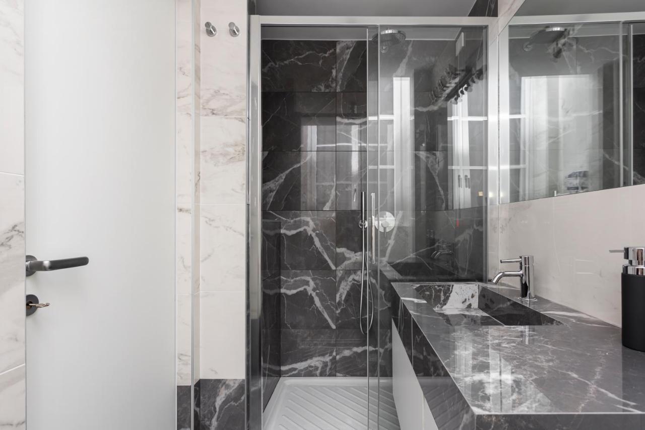 Appartamento Nest For 2 In Milan Fashion District Via S Cecilia Esterno foto